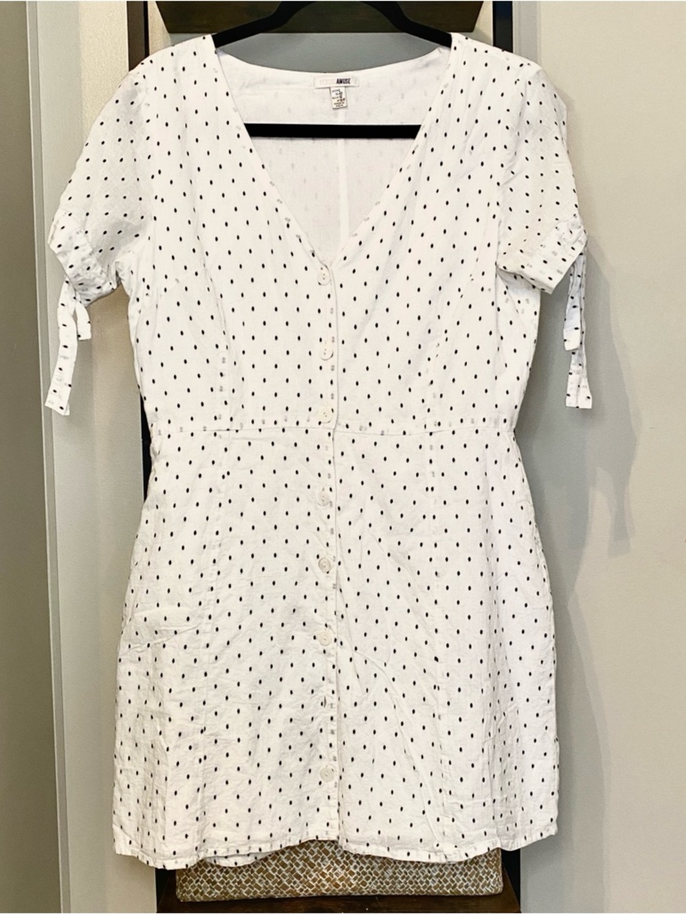 Amuse White Polka Dot Mini Dress Size Large -Button Front Short Sleeve
